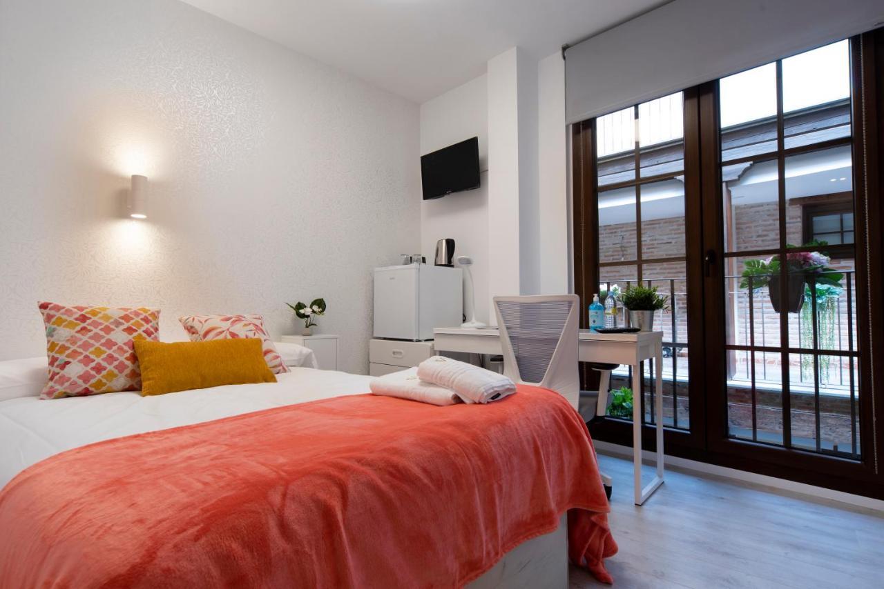 Vizcainos Home Away Segovia Eksteriør billede