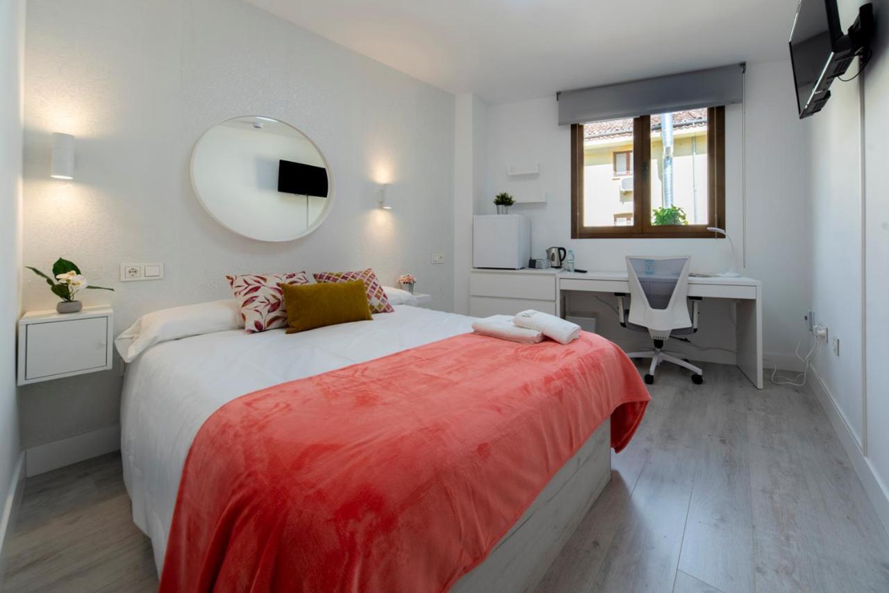 Vizcainos Home Away Segovia Eksteriør billede