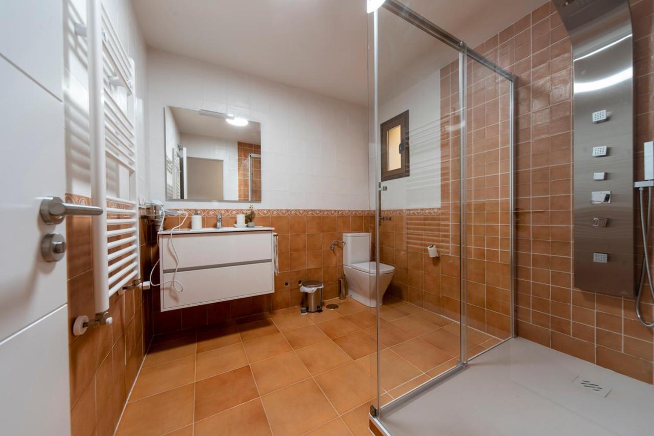Vizcainos Home Away Segovia Eksteriør billede