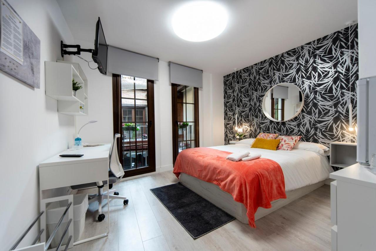Vizcainos Home Away Segovia Eksteriør billede