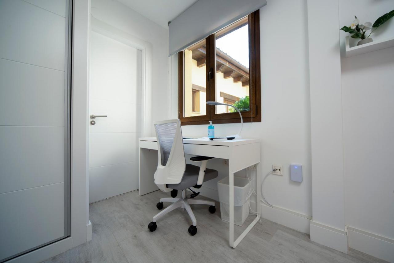 Vizcainos Home Away Segovia Eksteriør billede
